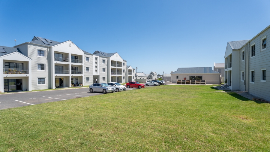 2 Bedroom Property for Sale in Admirals Park Western Cape